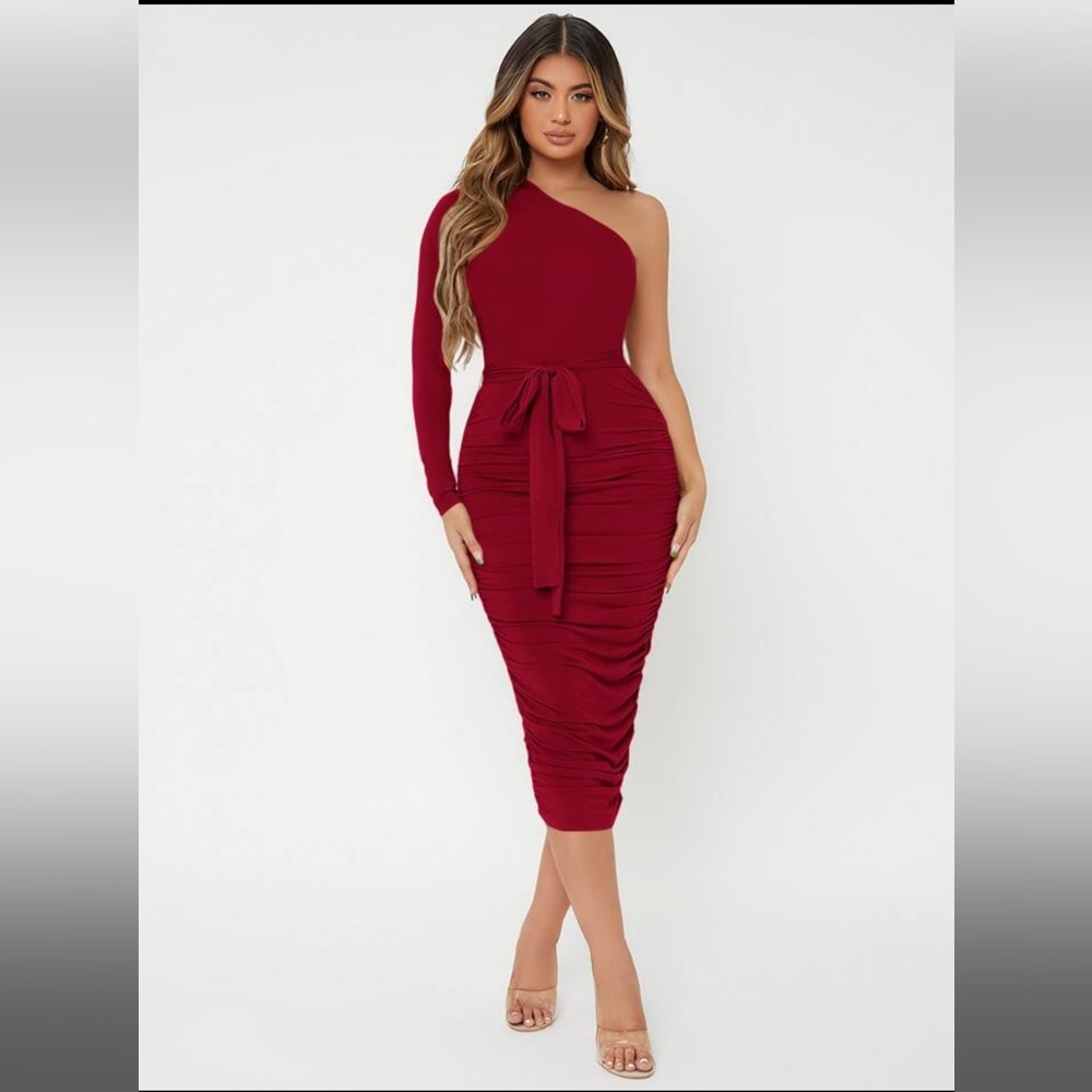 Ruched belted dress